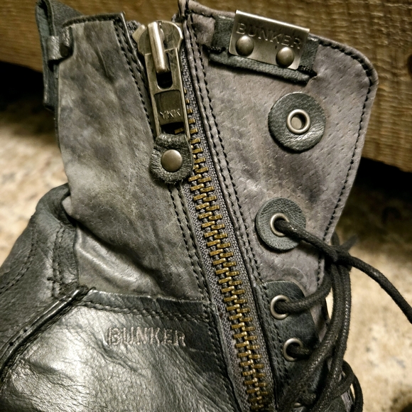 Bunker Tara Leather Boots - Picture 4 of 15